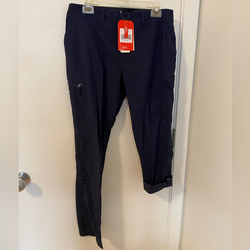 The North Face hiking pants new with tags 10